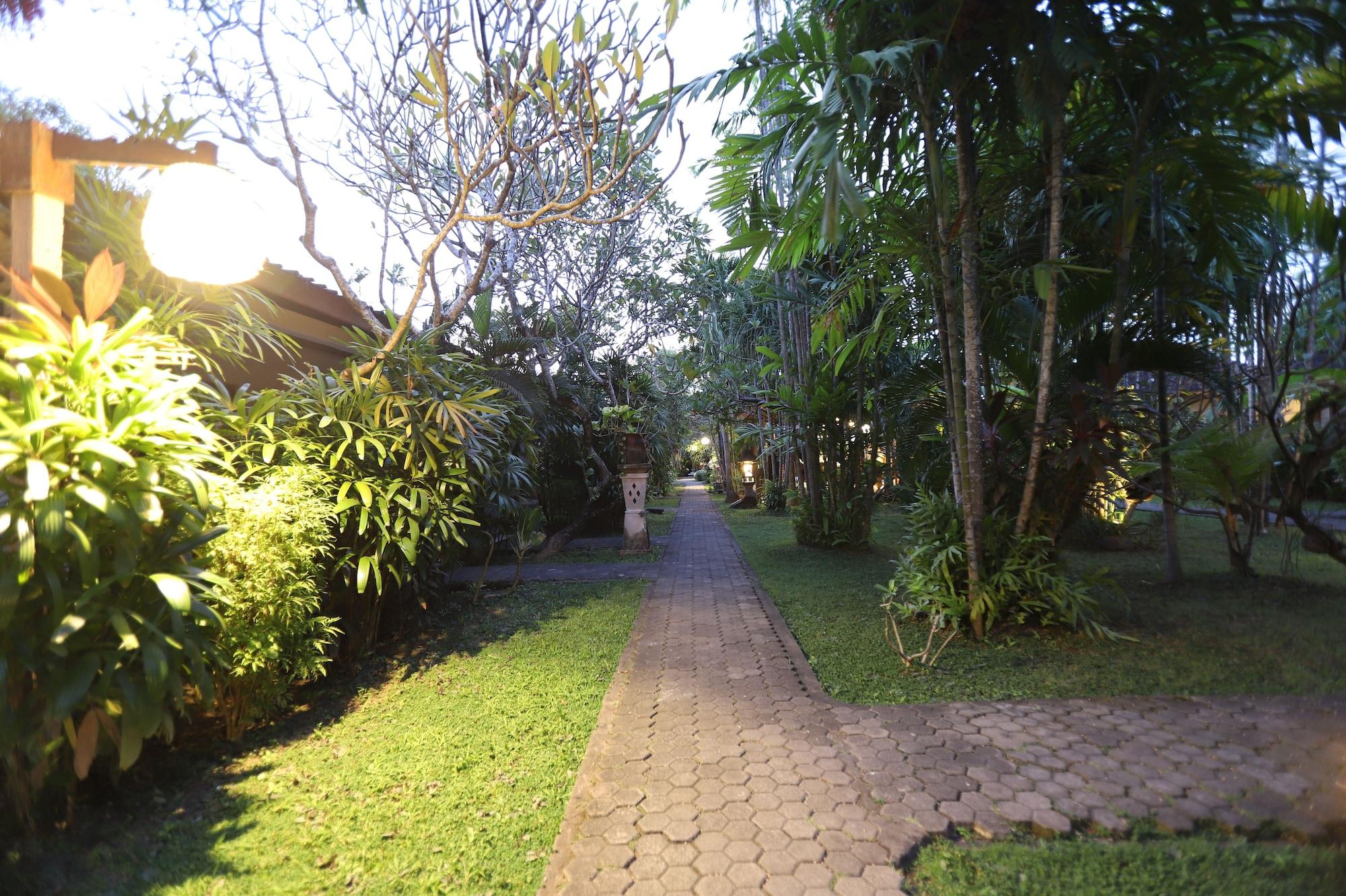 Bumi Ayu Bungalow Sanur Exterior foto