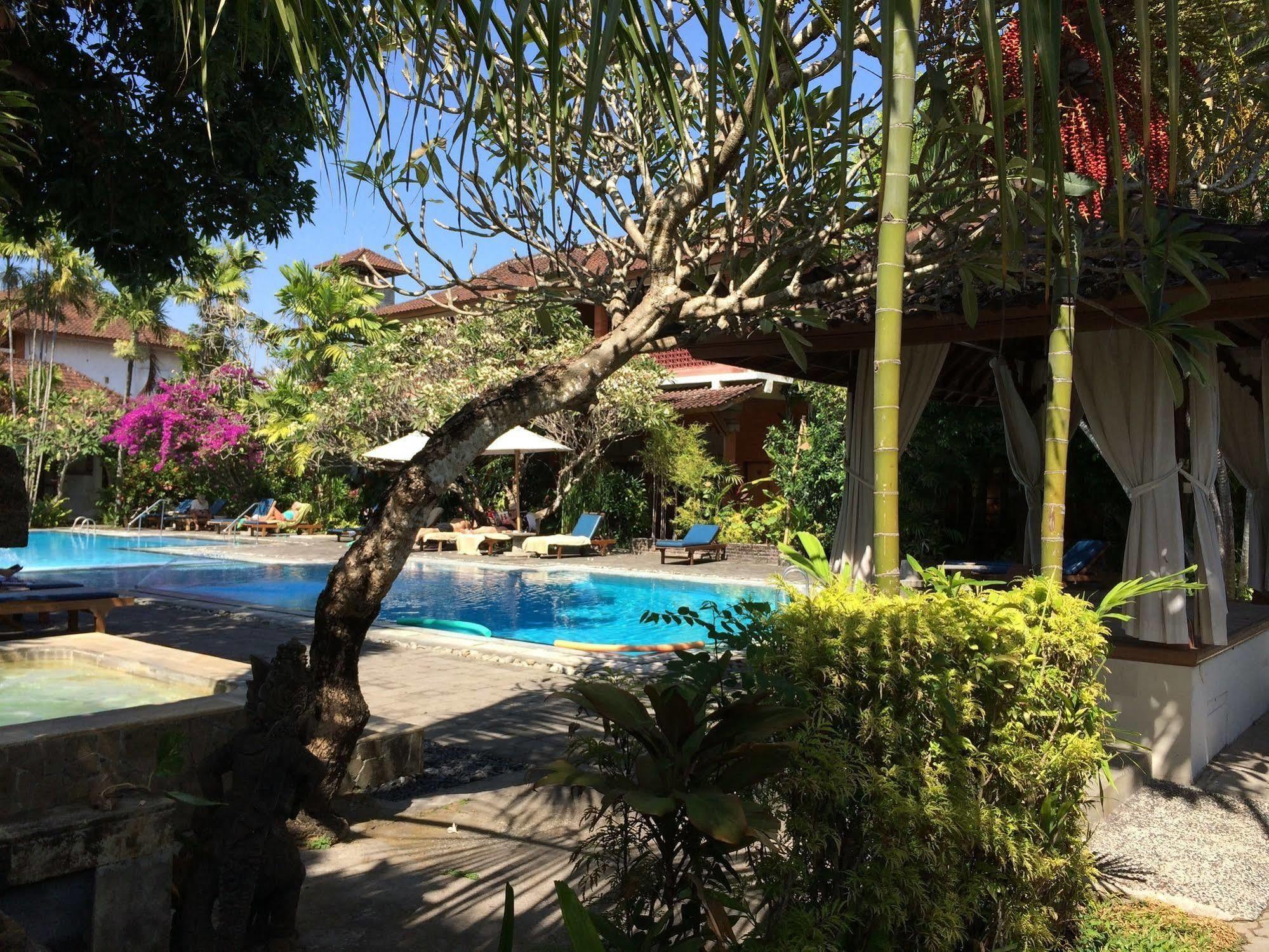 Bumi Ayu Bungalow Sanur Exterior foto